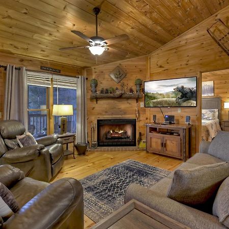 Вилла Talking Leaves Hot Tub Firepit And Comfy King Beds Эллиджей Экстерьер фото